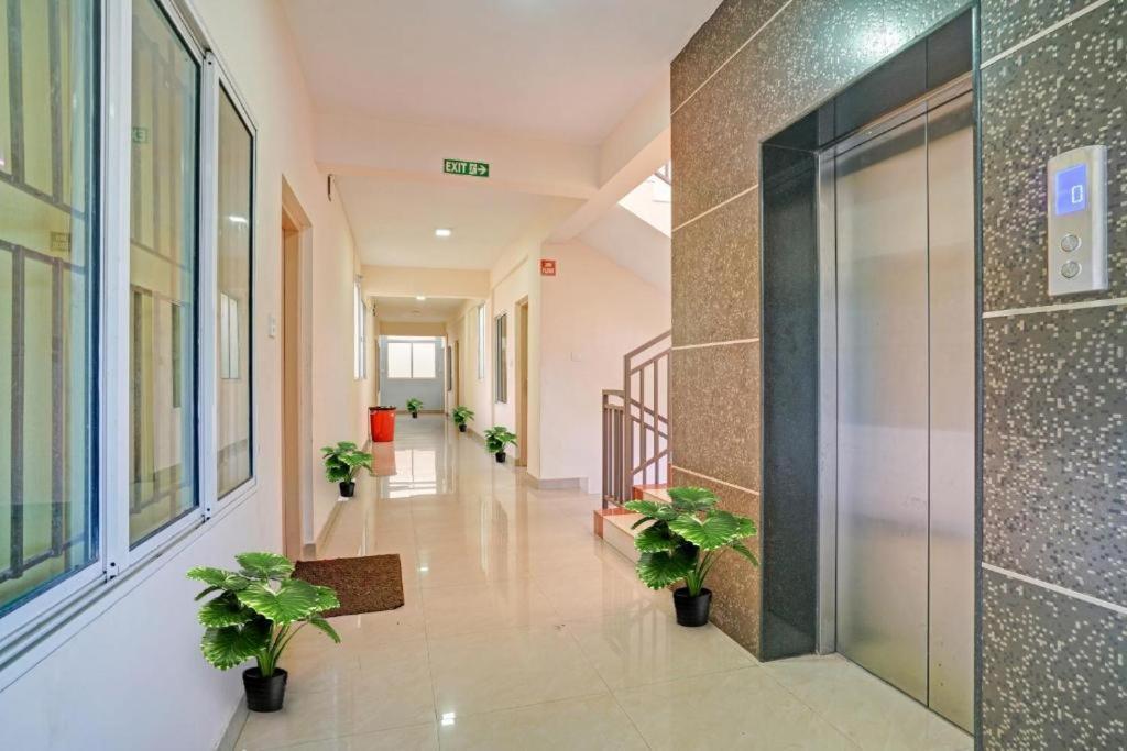 Ruby Hotel Apartments Kochi Exterior photo